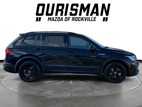 Used 2023 Volkswagen Tiguan SE R-Line image 7