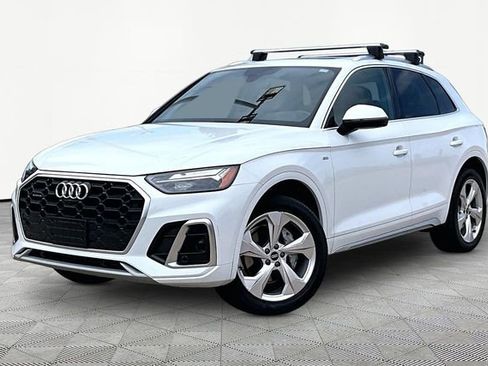 Used 2023 Audi Q5 2.0T Premium Plus w/ Premium Plus Package AWD/4WD image 1