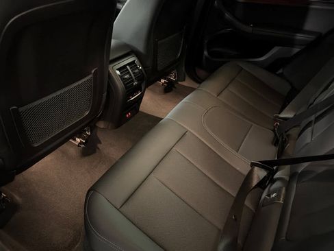 Used 2023 BMW X4 xDrive30i w/ M Sport Package image 4