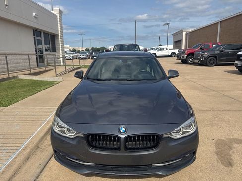 Used 2017 BMW 340i Sedan RWD image 2