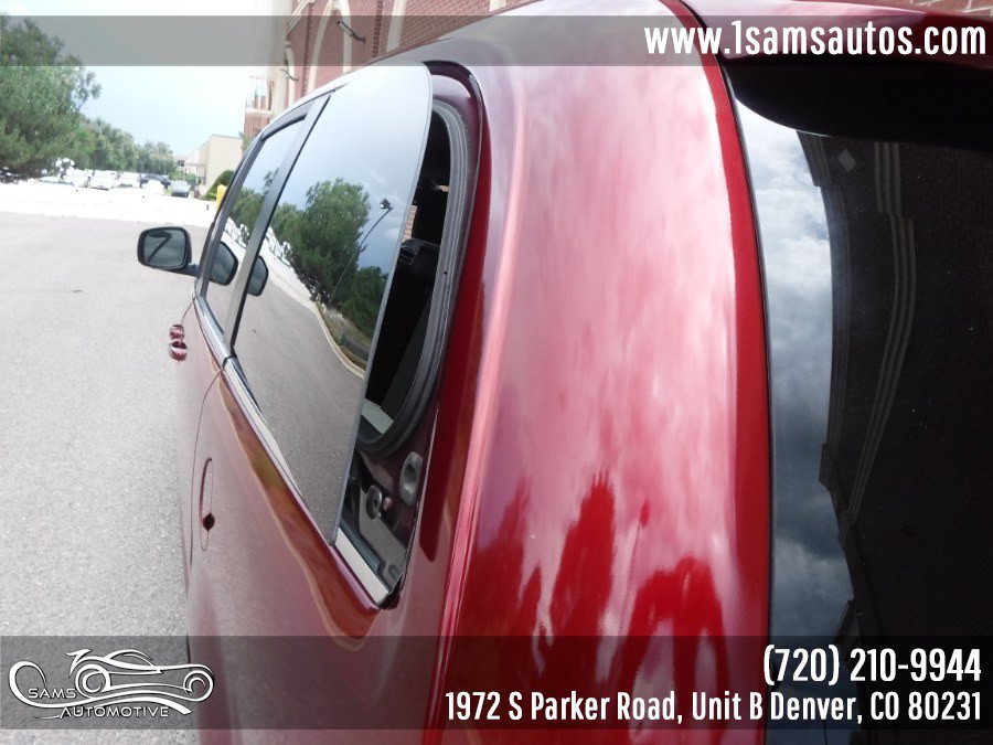 Used 2018 Dodge Grand Caravan SXT FWD image 31