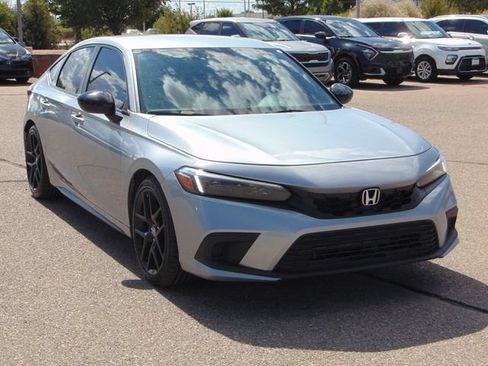Used 2022 Honda Civic Sport image 9