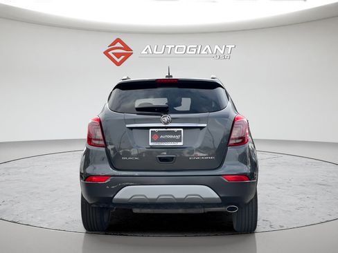 Used 2018 Buick Encore Preferred FWD image 4