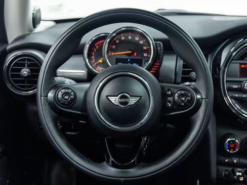 Used 2015 MINI Cooper 2-Door Hardtop FWD image 13