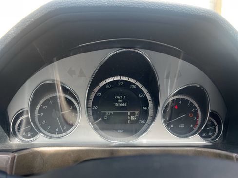 Used 2011 Mercedes-Benz E 350 4MATIC Sedan image 20