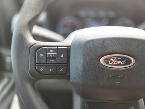Used 2024 Ford F250 XL w/ STX Appearance Package AWD/4WD image 16