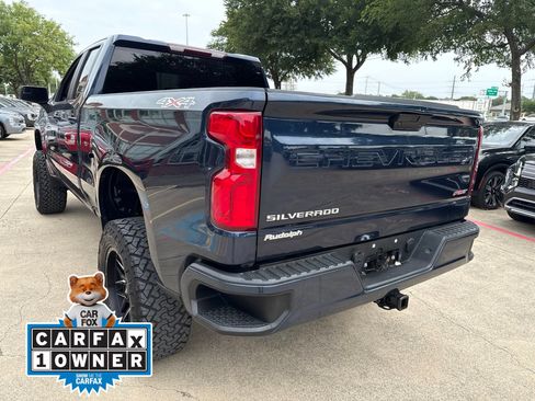 Used 2020 Chevrolet Silverado 1500 RST w/ Texas Edition AWD/4WD image 6