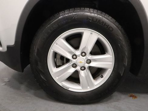 Used 2020 Chevrolet Trax LT w/ LT Convenience Package AWD/4WD image 26