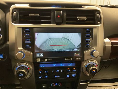Used 2022 Toyota 4Runner Limited AWD/4WD image 11