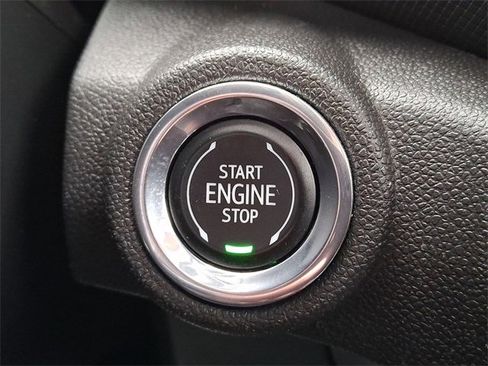 Used 2022 Chevrolet TrailBlazer RS w/ Sun and Liftgate Package image 23