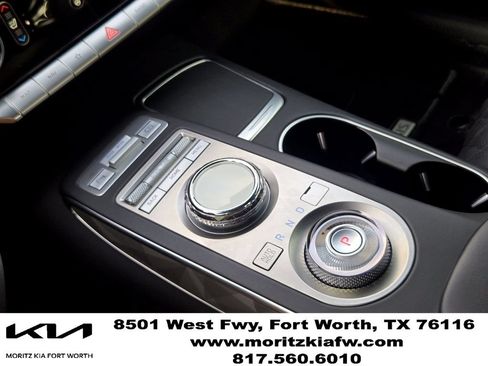 Used 2024 Genesis GV70 3.5T Sport w/ Sport Advanced Package AWD/4WD image 17
