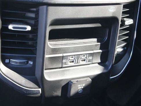 Used 2023 RAM 1500 Laramie image 26