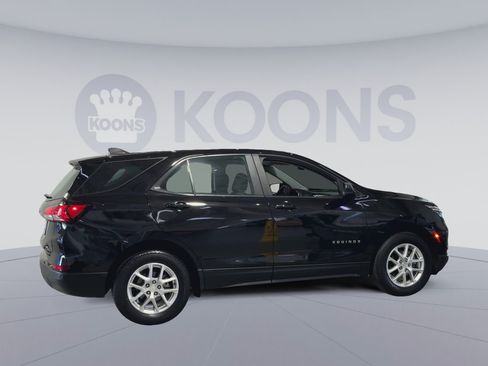 Used 2023 Chevrolet Equinox LS w/ Driver Confidence II Package AWD/4WD image 12