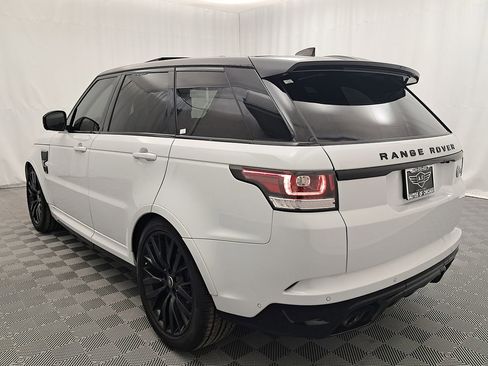 Used 2017 Land Rover Range Rover Sport SVR image 5