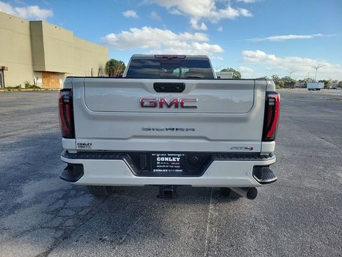 New 2026 GMC Sierra 3500 AT4 w/ AT4 Premium Plus Package image 6