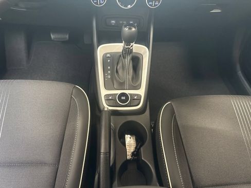 New 2026 Hyundai Venue SEL FWD image 15