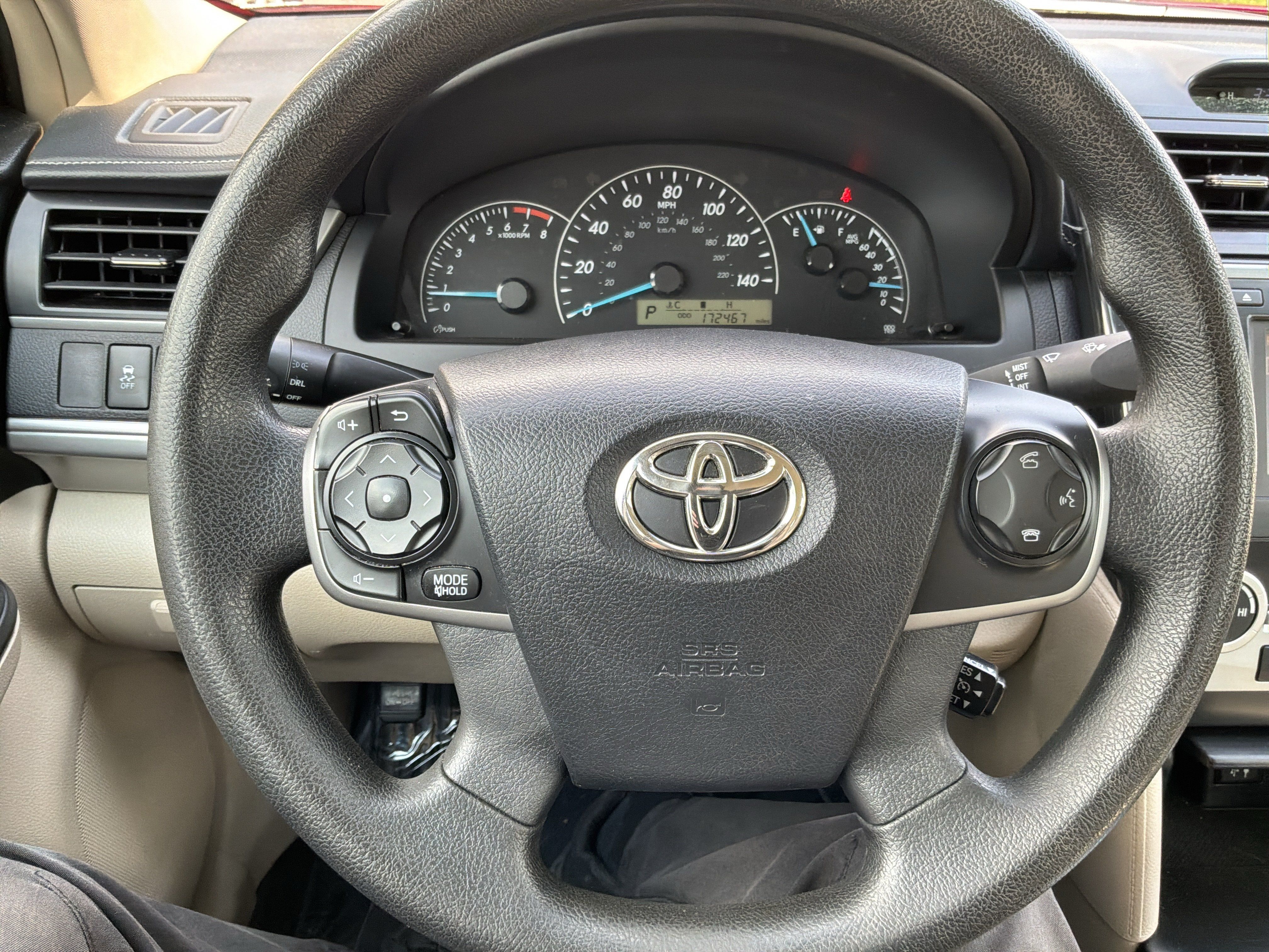 Used 2014 Toyota Camry FWD image 18