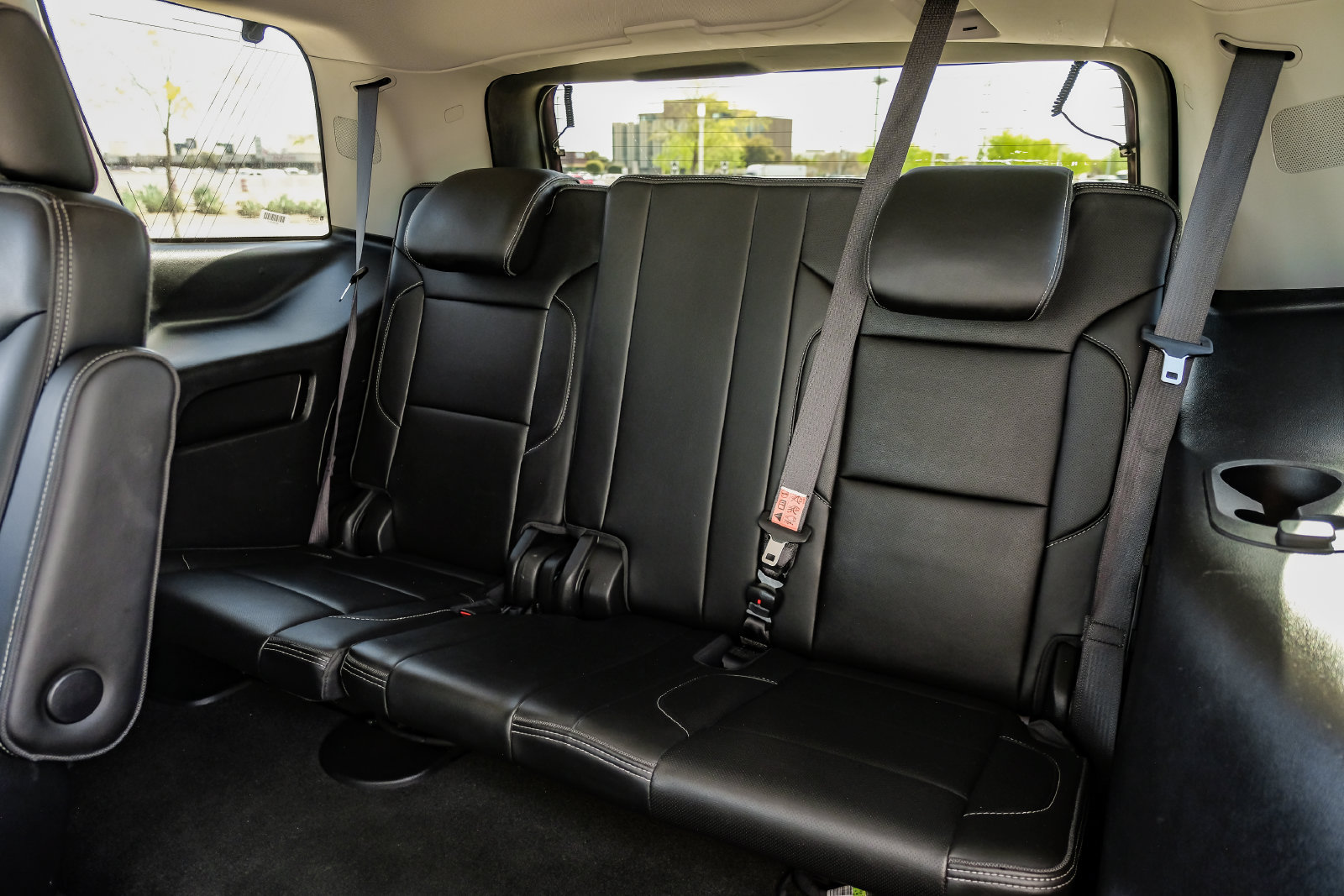 Used 2018 GMC Yukon Denali RWD image 47
