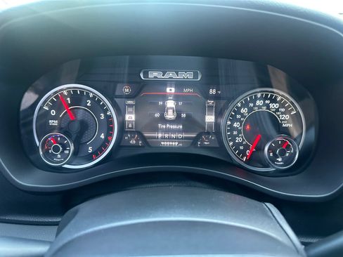 Used 2022 RAM 2500 Lone Star w/ Level A Equipment Group AWD/4WD image 35