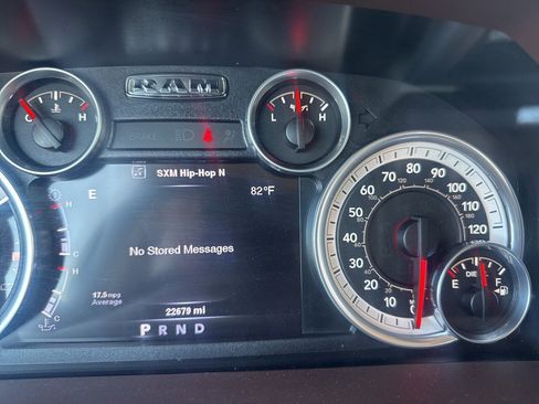 Used 2014 RAM 1500 Lone Star image 47