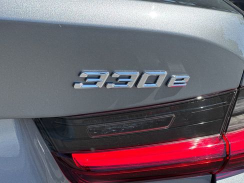 Certified 2024 BMW 330e RWD image 38