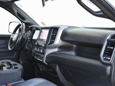 Used 2022 RAM 5500 Tradesman w/ Chrome Appearance Group image 31