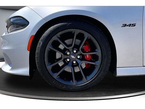 Used 2023 Dodge Charger R/T w/ Performance Handling Group RWD image 12
