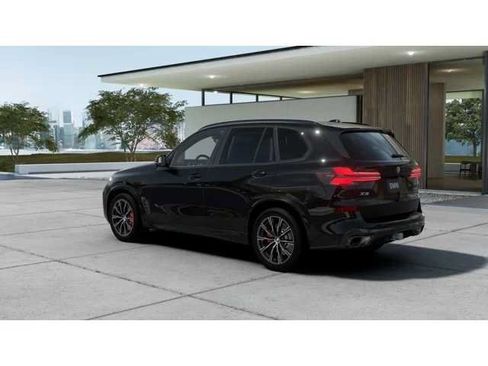 New 2026 BMW X5 xDrive40i w/ M Sport Package AWD/4WD image 2