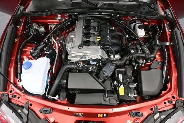 Used 2022 MAZDA MX-5 Miata RF Grand Touring RWD image 31