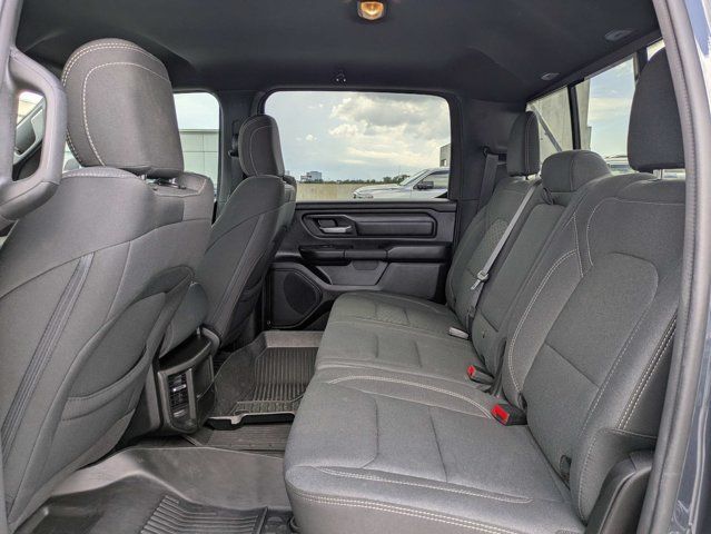 Used 2025 RAM 1500 Warlock AWD/4WD image 13