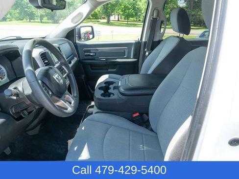 Used 2023 RAM 1500 Classic SLT AWD/4WD image 19