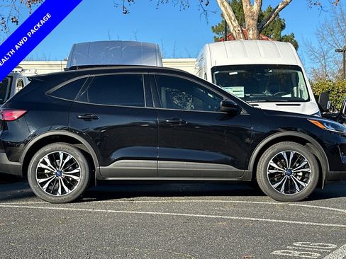 Certified 2022 Ford Escape SEL w/ SEL Stealth AWD Package image 3