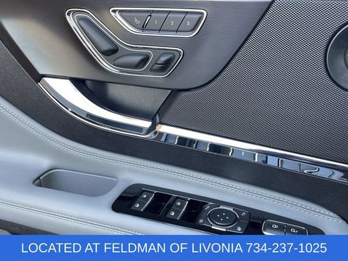 Used 2021 Lincoln Corsair Reserve w/ Equipment Group 201A AWD/4WD image 24