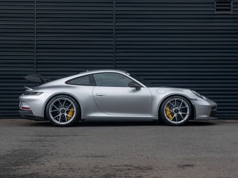 Certified 2023 Porsche 911 GT3 RWD image 9