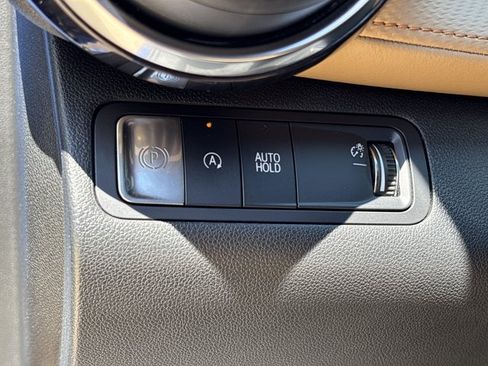 Used 2025 Chevrolet Equinox ACTIV FWD image 22