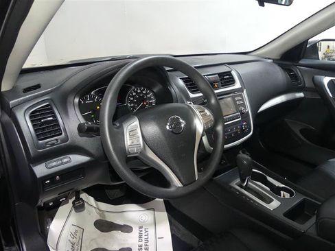 Used 2017 Nissan Altima 2.5 S w/ Power Driver Seat Package FWD image 22
