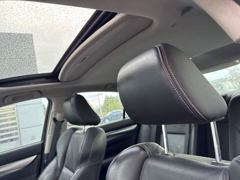Used 2011 Acura TL SH-AWD image 8