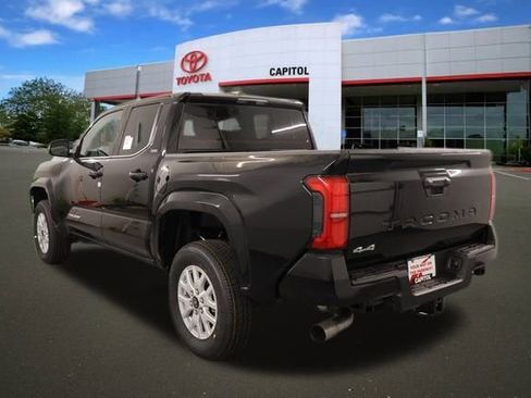 New 2025 Toyota Tacoma SR5 image 4