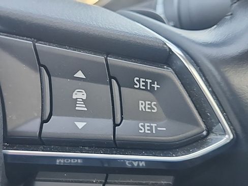 Used 2017 MAZDA MAZDA6 Grand Touring image 12