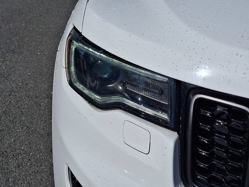 Used 2018 Jeep Grand Cherokee High Altitude AWD/4WD image 12