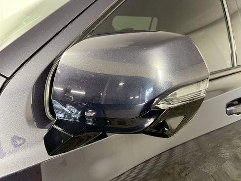 Used 2023 Cadillac Escalade ESV Sport w/ LPO, ONYX Package image 12