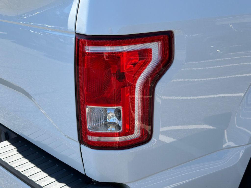 Used 2017 Ford F150 XL w/ Equipment Group 101A Mid RWD image 10