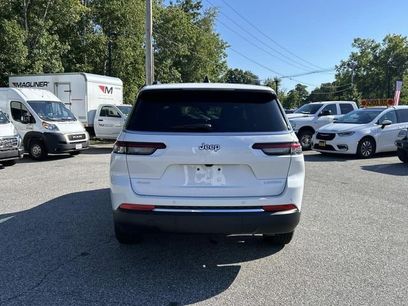 New 2026 Jeep Grand Cherokee L 4WD