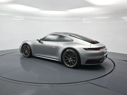 Used 2020 Porsche 911 Carrera S image 3