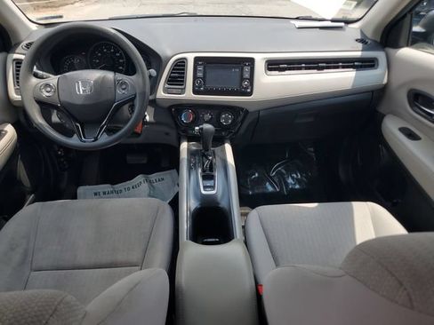 Used 2017 Honda HR-V LX image 15