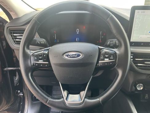 Used 2024 Ford Escape SE FWD image 10