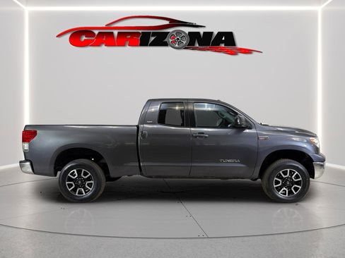 Used 2013 Toyota Tundra 4x4 Double Cab w/ SR5 Pkg image 4