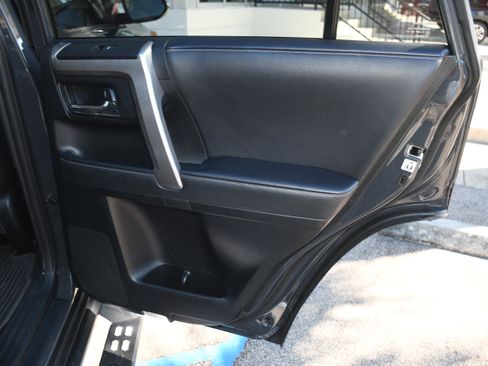 Certified 2024 Toyota 4Runner SR5 Premium w/ Moonroof Package image 20