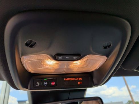 New 2026 GMC Canyon Elevation w/ Convenience Package image 20