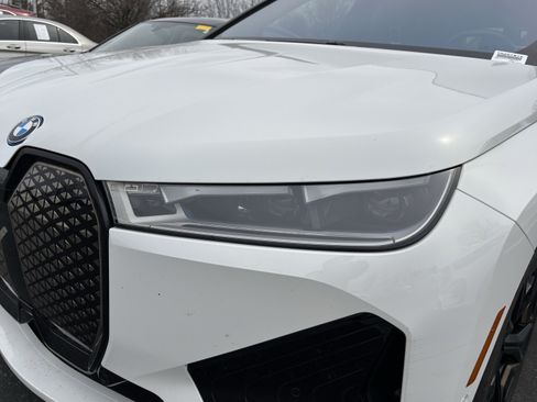 Used 2023 BMW iX M60 w/ Executive Package image 6